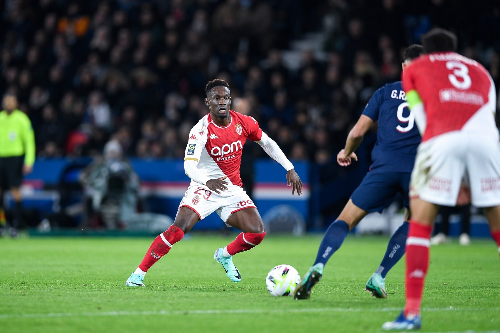Folarin Balogun mudou de ideia na última hora sobre se transferir para o Everton, permanece no Mônaco