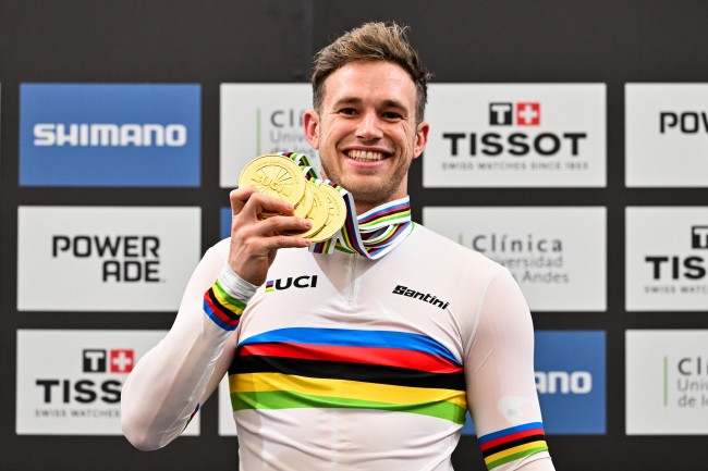 Harrie Lavreysen triunfa no Campeonato Mundial de Ciclismo de Pista da UCI com quatro medalhas de ouro