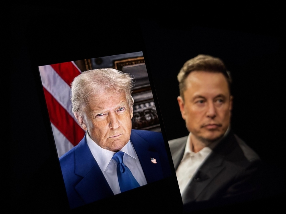 Trump e Musk entram em conflito publicamente sobre projeto de lei de gastos