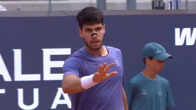 Carlos Alcaraz garante o segundo lugar no mundo do tênis antes de Roland Garros