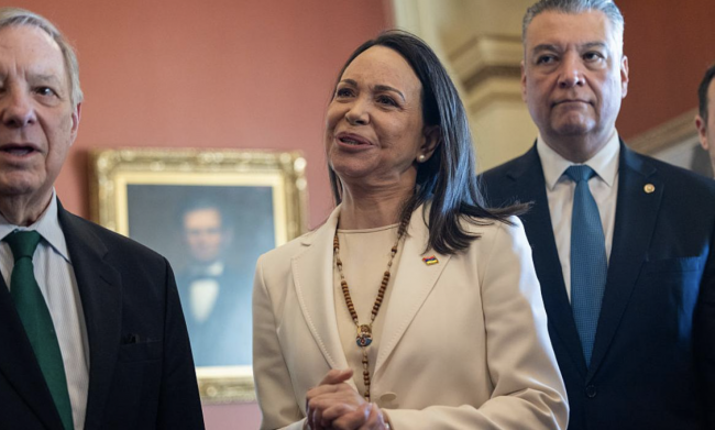 Machado diz que entregou a Trump sua medalha do Prêmio Nobel da Paz