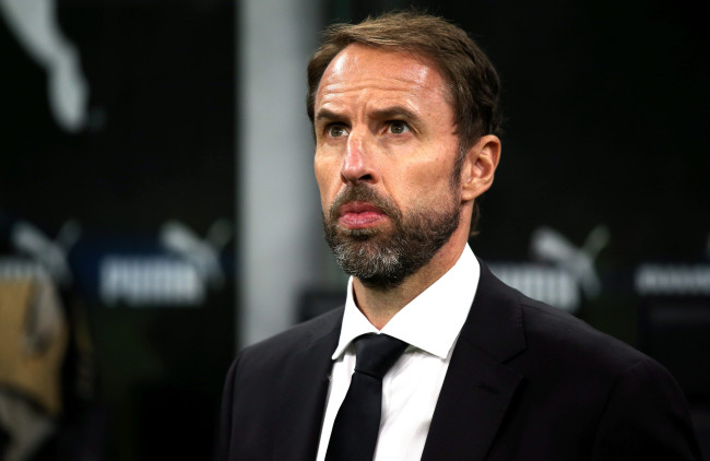 Meninos deveriam ser ensinados de forma diferente das meninas na escola, diz o ex-técnico da seleção inglesa, Gareth Southgate