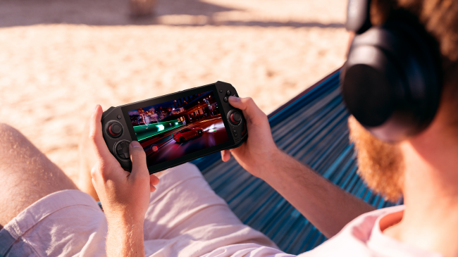 A Acer amontoou uma CPU de laptop real em um dispositivo portátil com seu Nitro Blaze 7