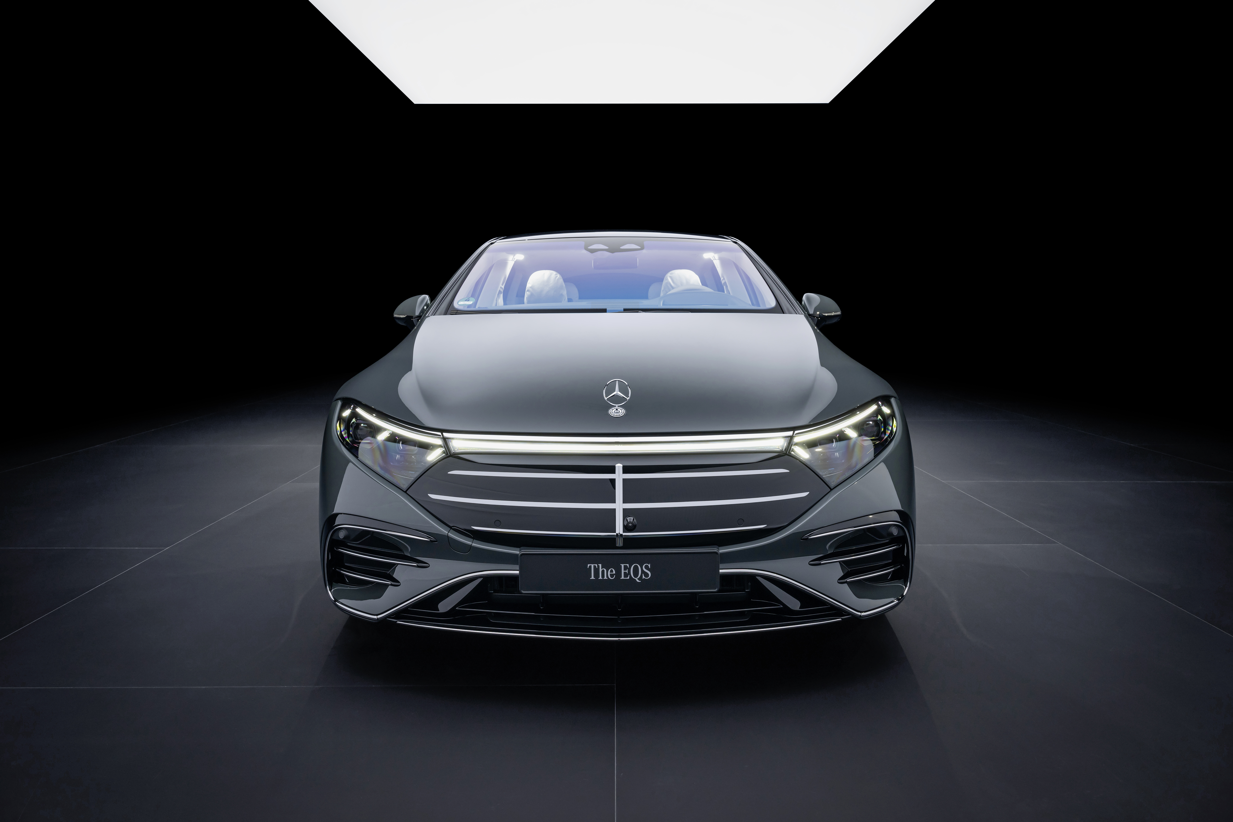 Mercedes-Benz atualiza seu EQS permitindo que ele ultrapasse a marca de 800 km de autonomia