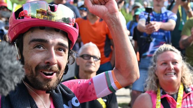 Quem é Ben Healy, ciclista irlandês e novo líder do Tour de France