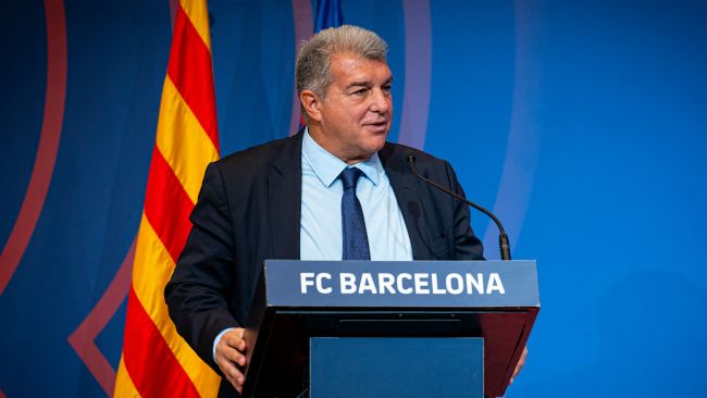Presidente cessante do FC Barcelona, Joan Laporta, denunciado por um membro com múltiplos crimes financeiros