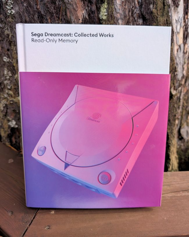 Luxuoso livro de mesa de centro Dreamcast ganha outra rodada