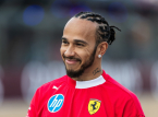 Lewis Hamilton se torna o campe&atilde;o de Grande Pr&ecirc;mio de F&oacute;rmula 1 mais velho desde 1970 em Barcelona