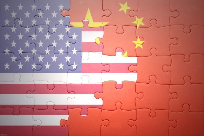 China expande seu músculo diplomático enquanto o governo Trump corta 3.000 empregos no Departamento de Estado e bilhões em ajuda externa