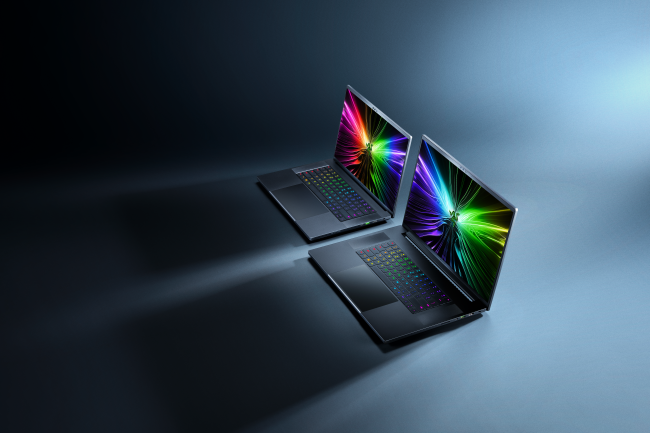 Razer lança a primeira tela OLED de 240Hz do mundo em novo laptop para jogos
