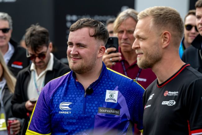 Luke Littler quebra vários recordes do PDC