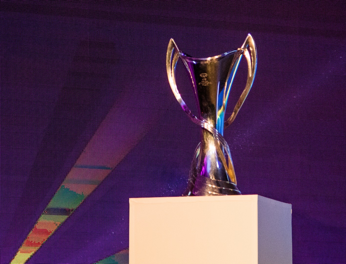 Barcelona e Lyon se enfrentarão pela quarta vez em uma final da Liga dos Campeões
