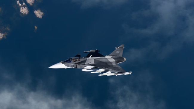 A Suécia está doando 16 caças JAS 39 Gripen para a Ucrânia