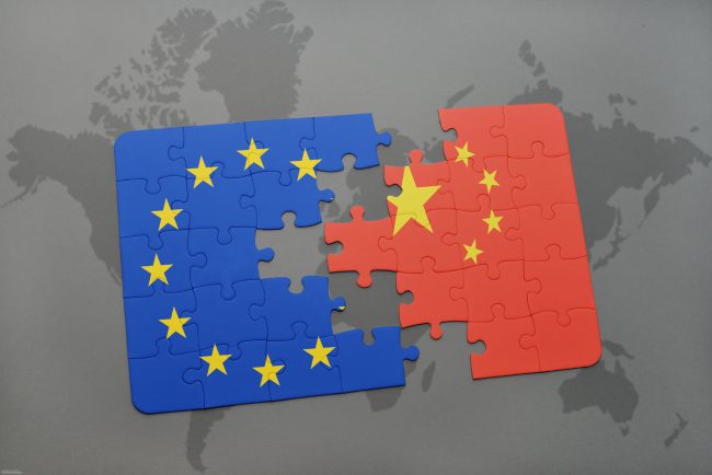 Cimeira Europa-China: Tensão política reduziu-a a um único dia