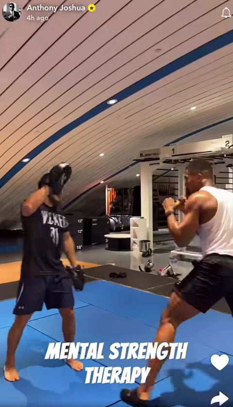 Anthony Joshua de volta aos treinos após o acidente de carro