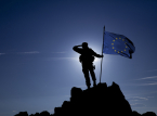 Aliados europeus exploram um banco de investimento em defesa para aumentar os gastos militares conjuntos