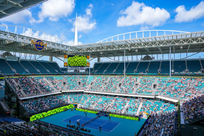 Chuva atrasa o início do Miami Open, calendário sobrecarregado na quinta-feira para ATP e WTA