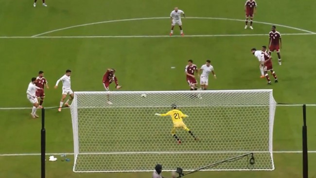 Palestina surpreende o anfitrião da Copa Árabe, o Catar, com um gol contra aos 95 minutos
