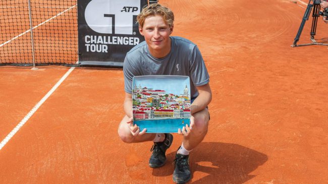 Estrela em ascensão na Dinamarca: jovem de 21 anos ganha muito no Challenger Tour 
