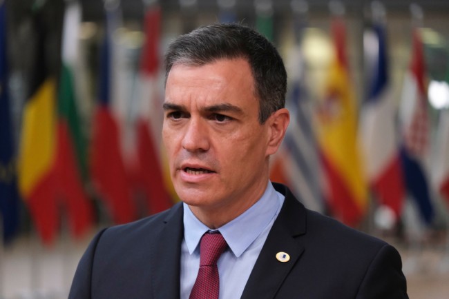 Pedro Sánchez alerta que um conflito na Groenlândia "faria de Vladimir Putin o homem mais feliz do mundo"