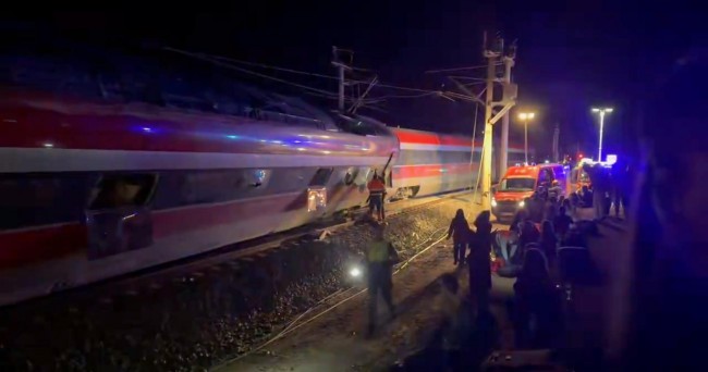 Acidente de trem em alta velocidade no sul da Espanha deixou pelo menos sete mortos