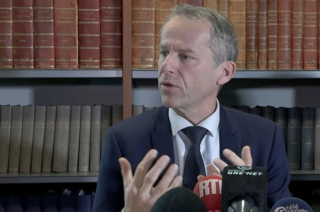 Ex-educador francês acusado de abuso sexual de 89 menores ao longo de décadas