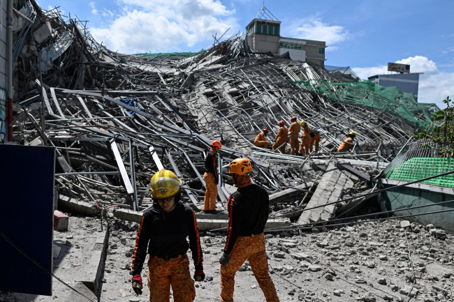 Terremotos de magnitude 7,2 e 7,5 atingem a Venezuela, com pelo menos 32 mortos confirmados já