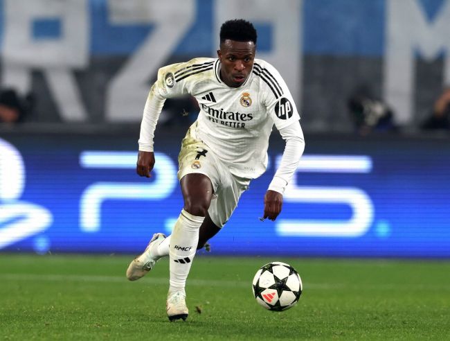 Relatório: Vinícius Jr. assinará um novo contrato com o Real Madrid até pelo menos 2029