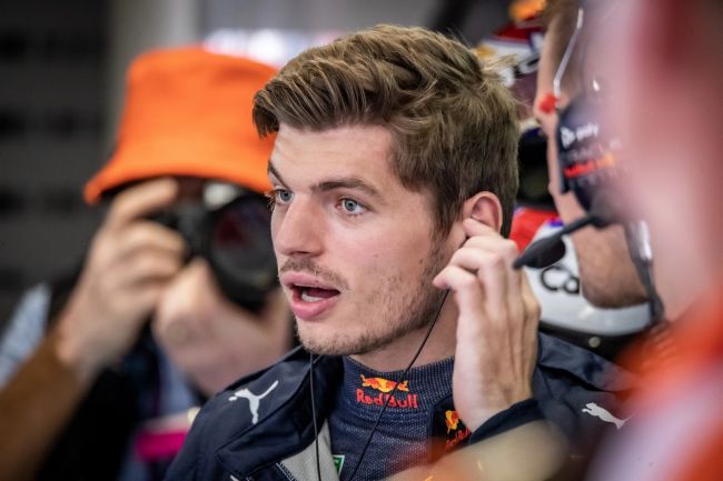 Max Verstappen descreve a nova Fórmula 1 como "anti-pilotagem" e pondera aposentadoria