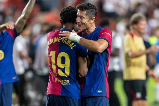 O estilo Cruyffismo de Flick traz o troféu da LaLiga de volta ao Barcelona