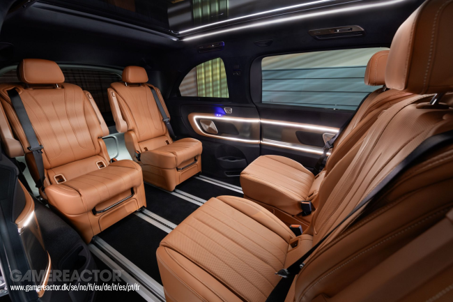 Mercedes revela novo carro de sete lugares com 700 quilômetros de autonomia