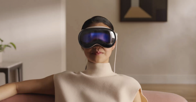 Sony e Apple colaboram para permitir que o Apple Vision Pro use controladores PS VR2