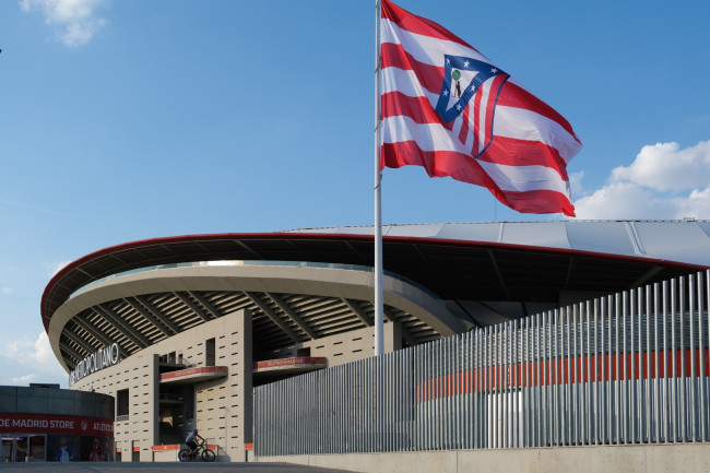 Torcedores do Atlético de Madrid votam em 17 lendas para serem incluídas em uma nova Calçada das Lendas