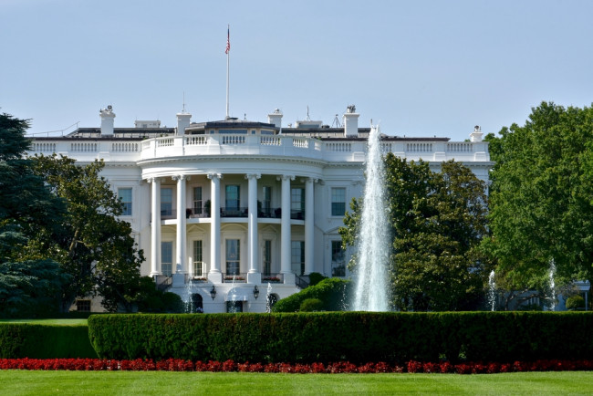 Trump planeja bunker "enorme" sob o salão de festas da Casa Branca