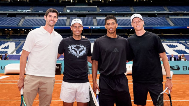 Nadal, Sinner, Bellingham e Courtois se unem para um amigável rali de tênis no Bernabéu