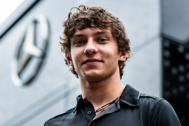 A nota comovente Lewis Hamilton deixou Kimi Antonelli em seu quarto Mercedes