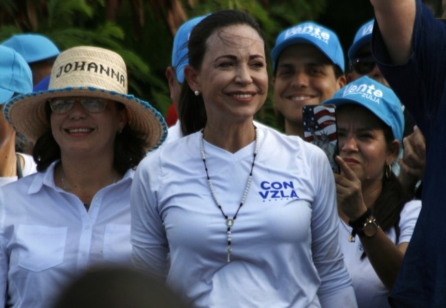 Machado, da Venezuela, escondido: Seguro, mas incapaz de comparecer à cerimônia do Prêmio Nobel da Paz, segundo o Instituto