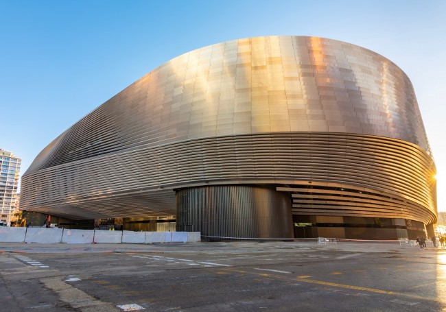 Real Madrid sofre mais um revés com Bernabéu: Tribunal Superior de Madrid bloqueia a construção de novos parques de estacionamento