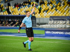 Michael Olise corre o risco de receber uma san&ccedil;&atilde;o da UEFA por receber intencionalmente um cart&atilde;o amarelo