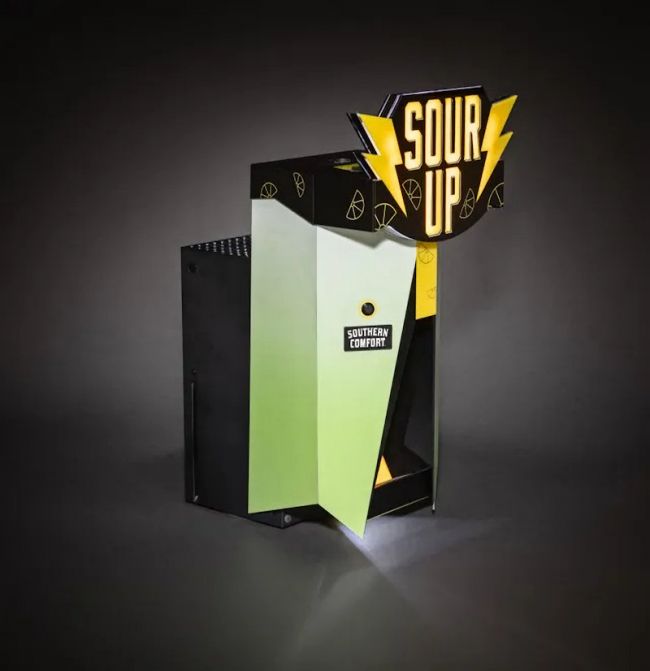 Transforme seu Xbox em um dispensador Southern Comfort PEZ