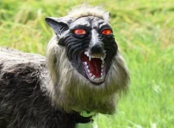 O Japão utiliza lobos robôs aterrorizantes para afastar ursos