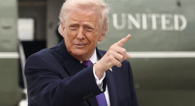 Trump promete $5000 a cada adulto americano se os republicanos vencerem as eleições de meio de mandato