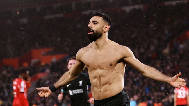 Salah lidera a virada do Liverpool e pressiona ainda mais o Man City (e o Real Madrid)
