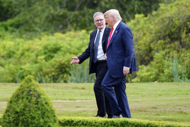 Trump diz que é "triste ver" os laços EUA-Reino Unido se desgastarem por causa dos ataques ao Irã