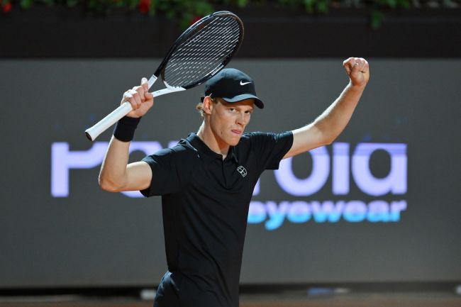 Jannik Sinner confirma quanto tempo levará para se recuperar e seus planos para o US Open