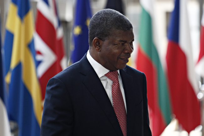 Rebeldes do Congo e do M23 iniciam conversações directas de paz em Angola