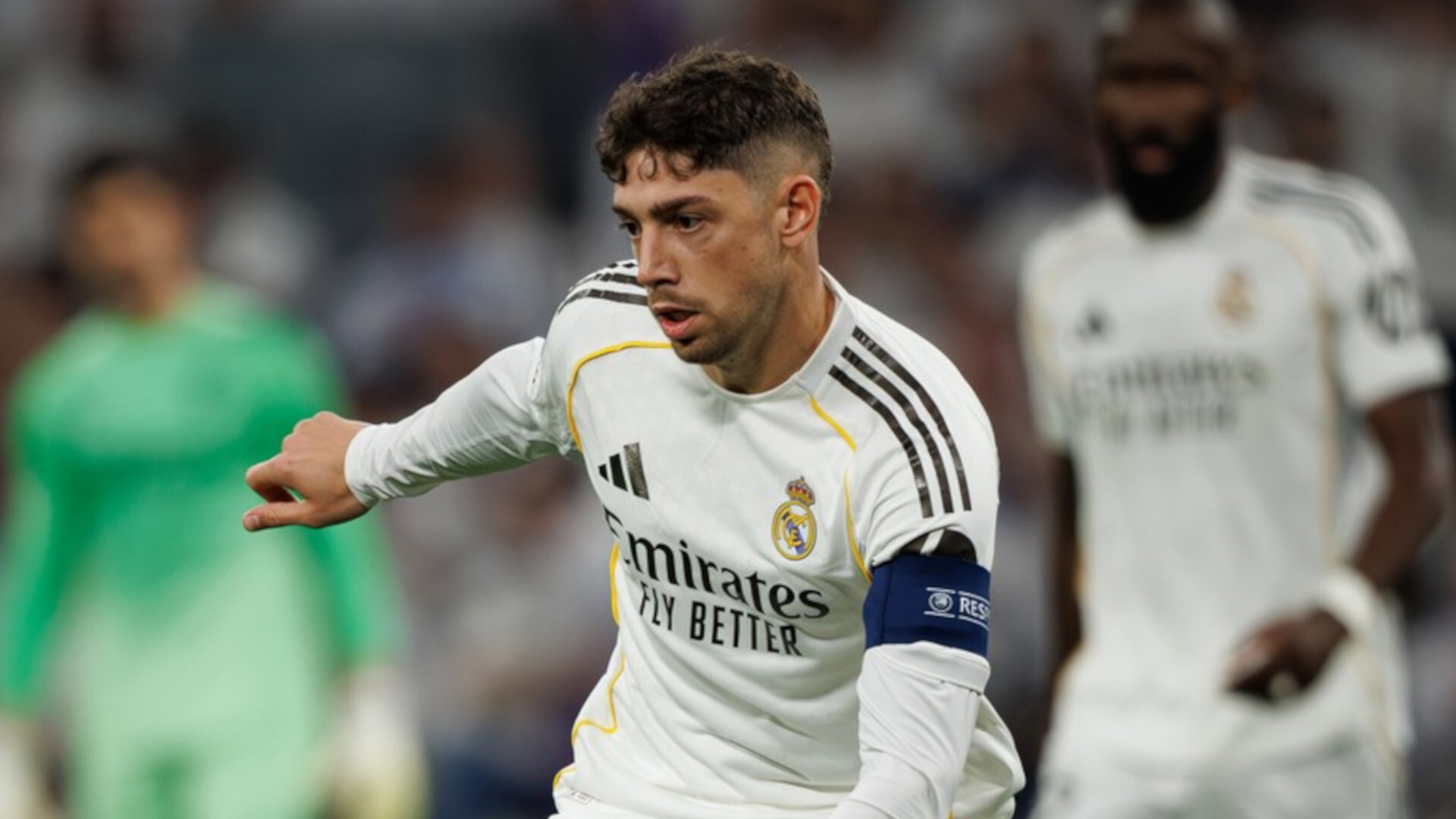 Real Madrid, Fedé Valverde e "um informador" contam histórias diferentes sobre a briga com Tchouameni no vestiário