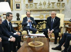 Trump amea&ccedil;a interromper o com&eacute;rcio com a Espanha devido &agrave; disputa sobre bases militares
