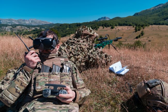 Fones de ouvido de realidade virtual de drones entregues a soldados russos foram manipulados para detonar após a ativação