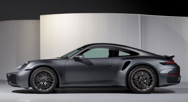 A Porsche acaba de apresentar o novo 911 Turbo-S